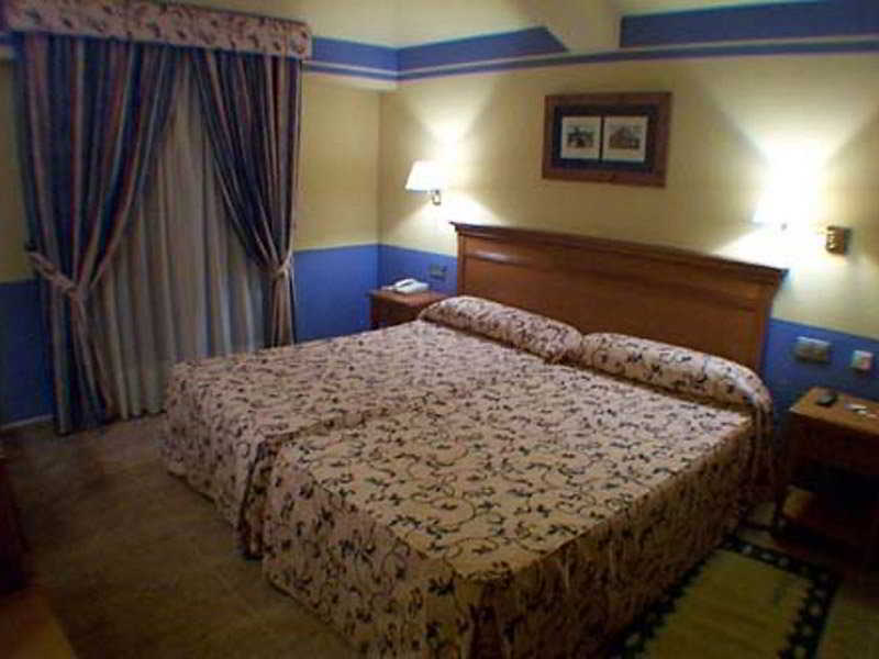 La Sierra Hotel Antequera Bilik gambar