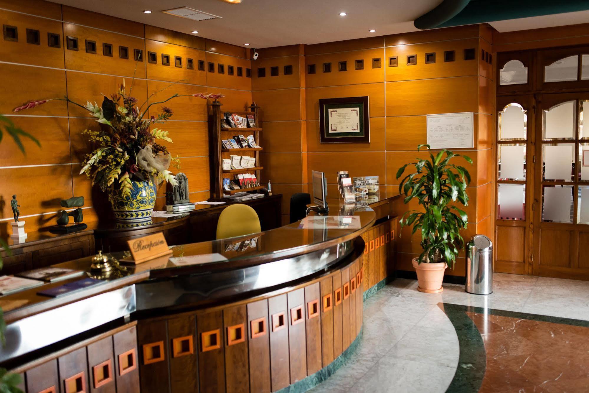La Sierra Hotel Antequera Luaran gambar